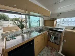 Thumbnail von Lagoon 420 Anchored Soul