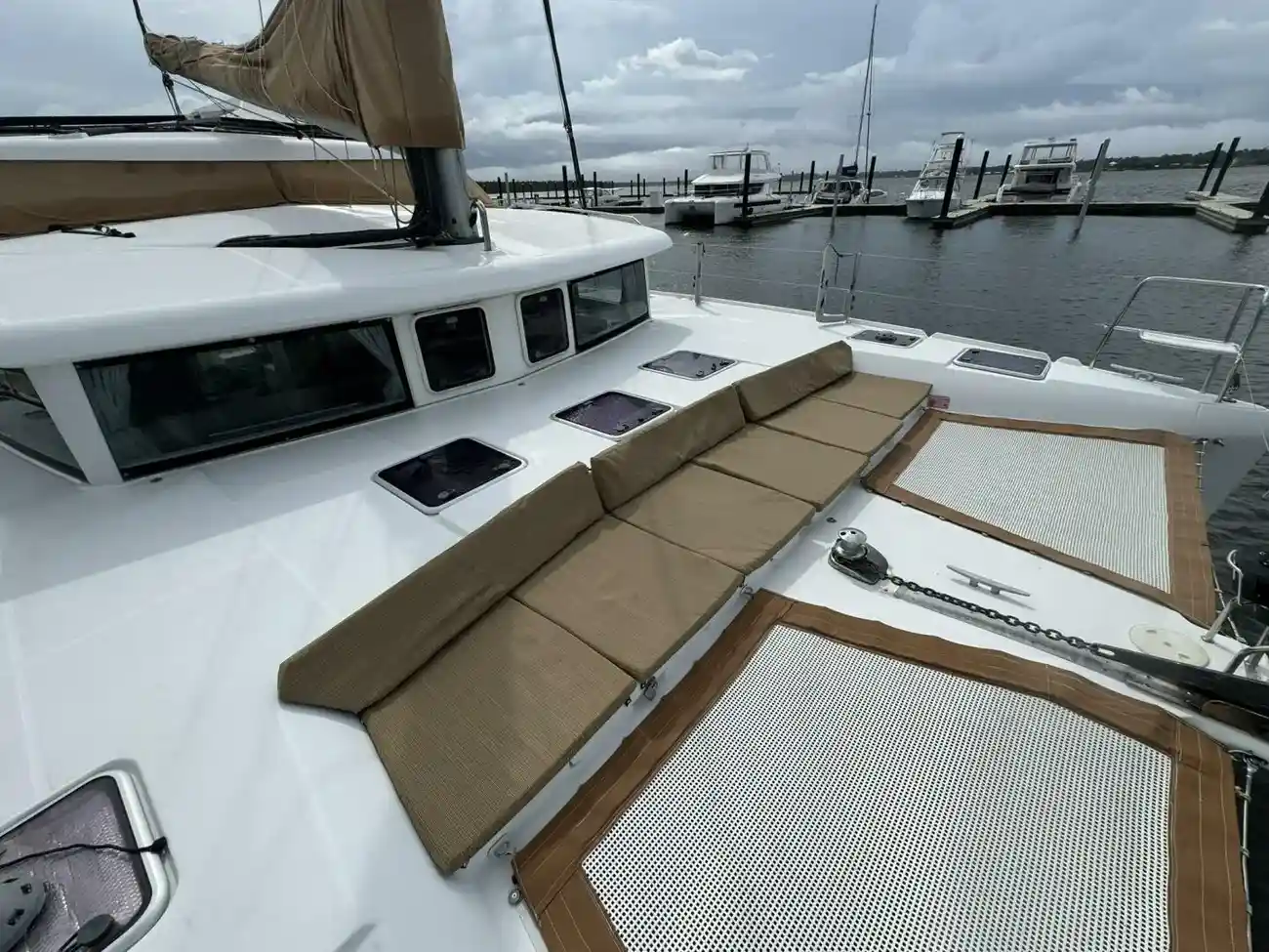 Thumbnail von Lagoon 420 Anchored Soul