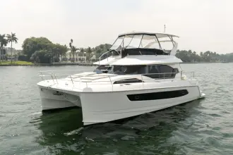 Thumbnail von Aquila 44 Yacht