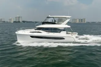 Thumbnail von Aquila 44 Yacht