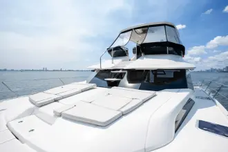 Thumbnail von Aquila 44 Yacht