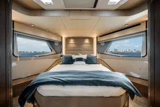 Thumbnail von Cruisers Yachts 57 FLY