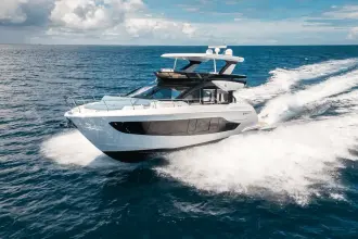 Thumbnail von Cruisers Yachts 57 FLY
