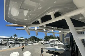 Thumbnail von Boston Whaler 280 Outrage