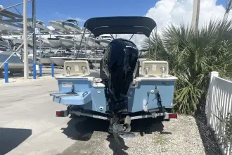 Thumbnail von Boston Whaler 170 Montauk