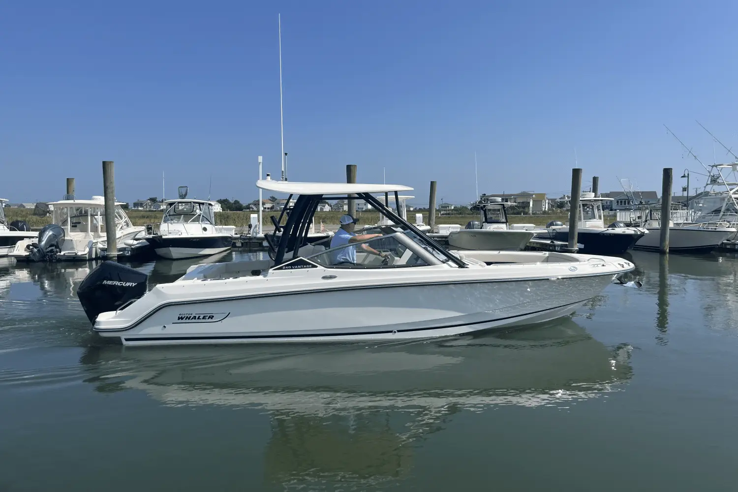 Boston Whaler 240 Vantage