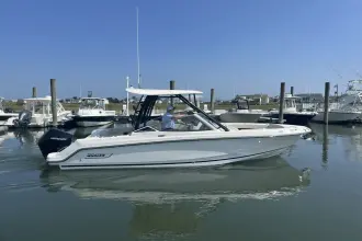 Thumbnail von Boston Whaler 240 Vantage