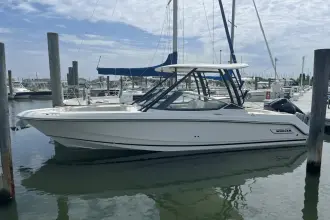 Thumbnail von Boston Whaler 240 Vantage