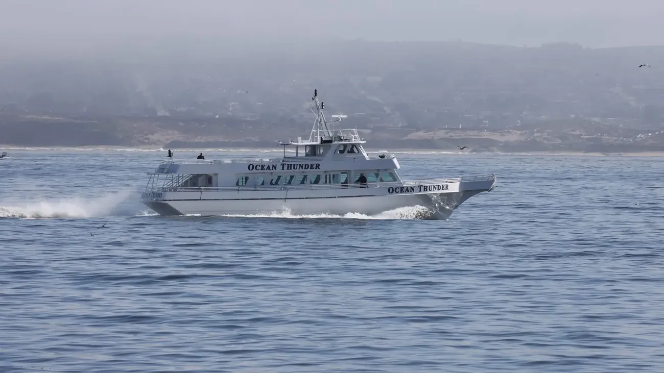 Ocean Thunder 150 Passenger Ocean Thunder