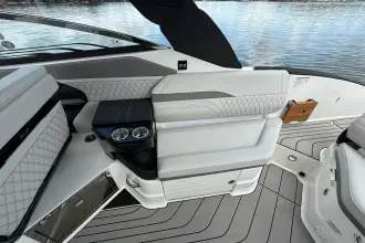 Thumbnail von Sea Ray SLX 280