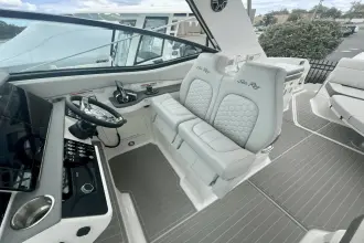 Thumbnail von Sea Ray 320 Sundancer s motorem venkovním