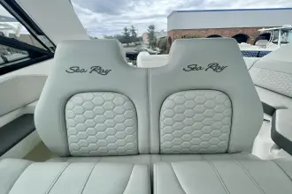 Thumbnail von Sea Ray 320 Sundancer s motorem venkovním