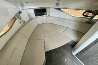 Thumbnail von Sea Ray 320 Sundancer s motorem venkovním