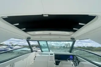 Thumbnail von Sea Ray 320 Sundancer s motorem venkovním