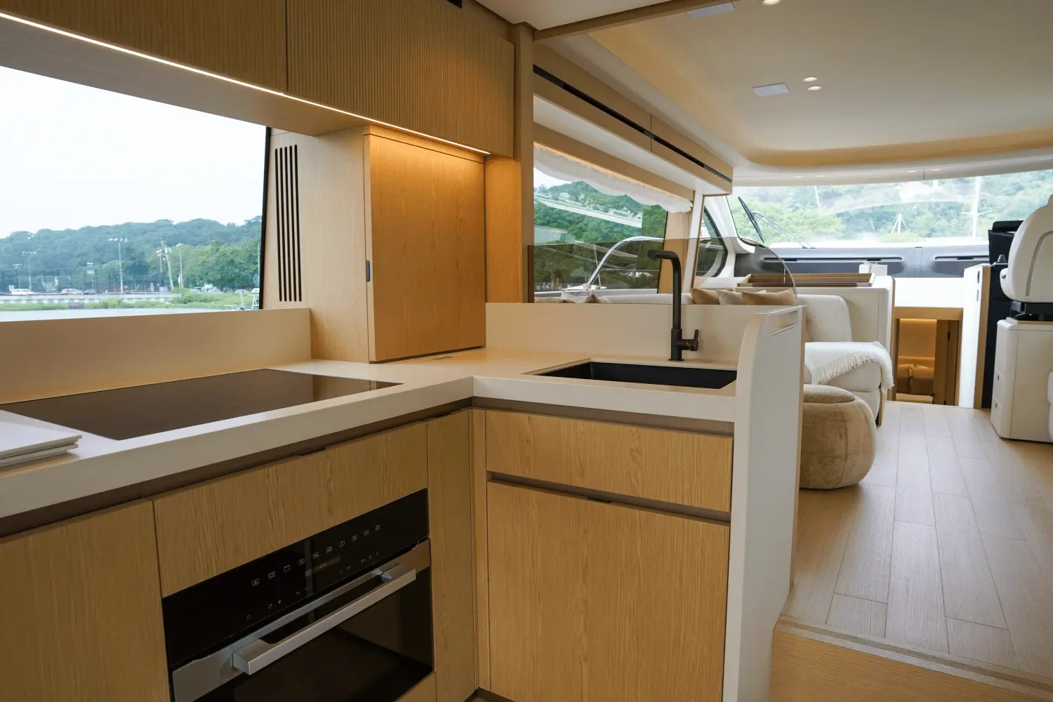 Thumbnail von Azimut 62