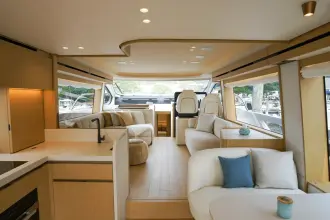 Thumbnail von Azimut 62