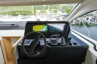 Thumbnail von Azimut 62