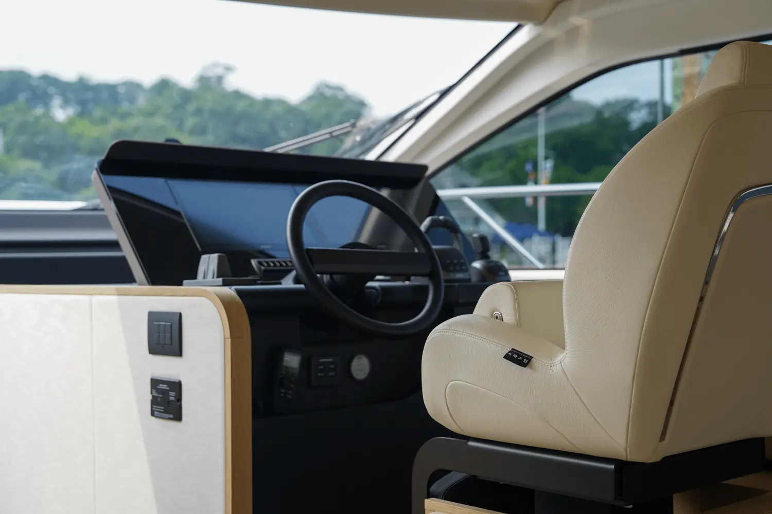 Thumbnail von Azimut 62