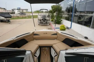 Thumbnail von Sea Ray SLX 260 Surf