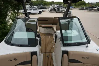 Thumbnail von Sea Ray SLX 260 Surf