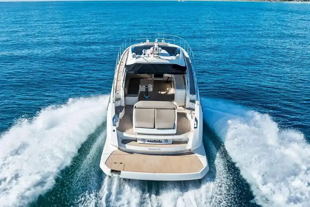 Thumbnail von Azimut Atlantis 48