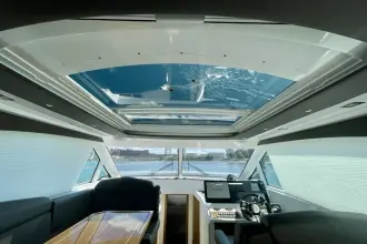 Thumbnail von Cruisers Yachts 41 Cantius