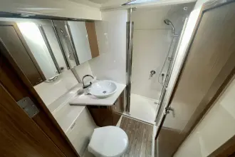 Thumbnail von Cruisers Yachts 41 Cantius