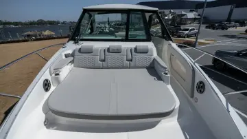 Thumbnail von Sea Ray 320 Sundancer Hors-Bord