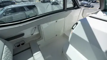 Thumbnail von Sea Ray 320 Sundancer Hors-Bord