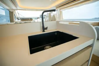 Thumbnail von Azimut 62