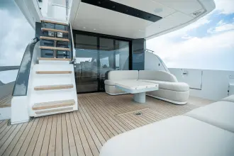 Thumbnail von Azimut 62