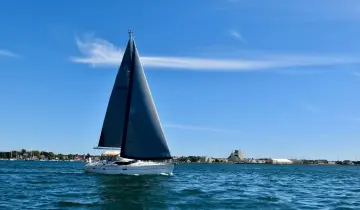 Thumbnail von Oyster 46 Seashells of St James