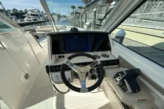 Thumbnail von Boston Whaler 280 Vantage