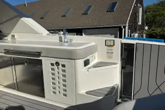 Thumbnail von Sea Ray SLX 400