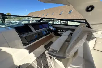 Thumbnail von Sea Ray SLX 400