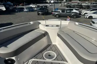 Thumbnail von Sea Ray SLX 400