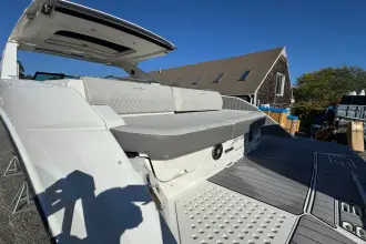 Thumbnail von Sea Ray SLX 400