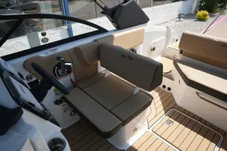 Thumbnail von Sea Ray SDX 230 Surf