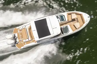 Thumbnail von Sea Ray SLX 350