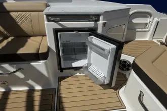 Thumbnail von Sea Ray SDX 290