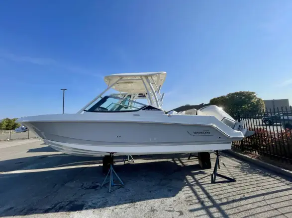 Boston Whaler 240 Vantage