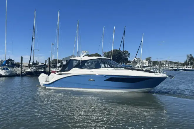 Sea Ray 320 Sundancer Outboard