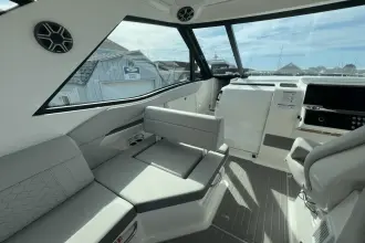 Thumbnail von Sea Ray 320 Sundancer Outboard
