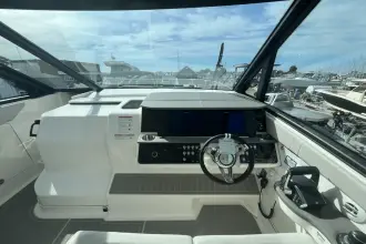 Thumbnail von Sea Ray 320 Sundancer Outboard