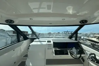 Thumbnail von Sea Ray 320 Sundancer Outboard