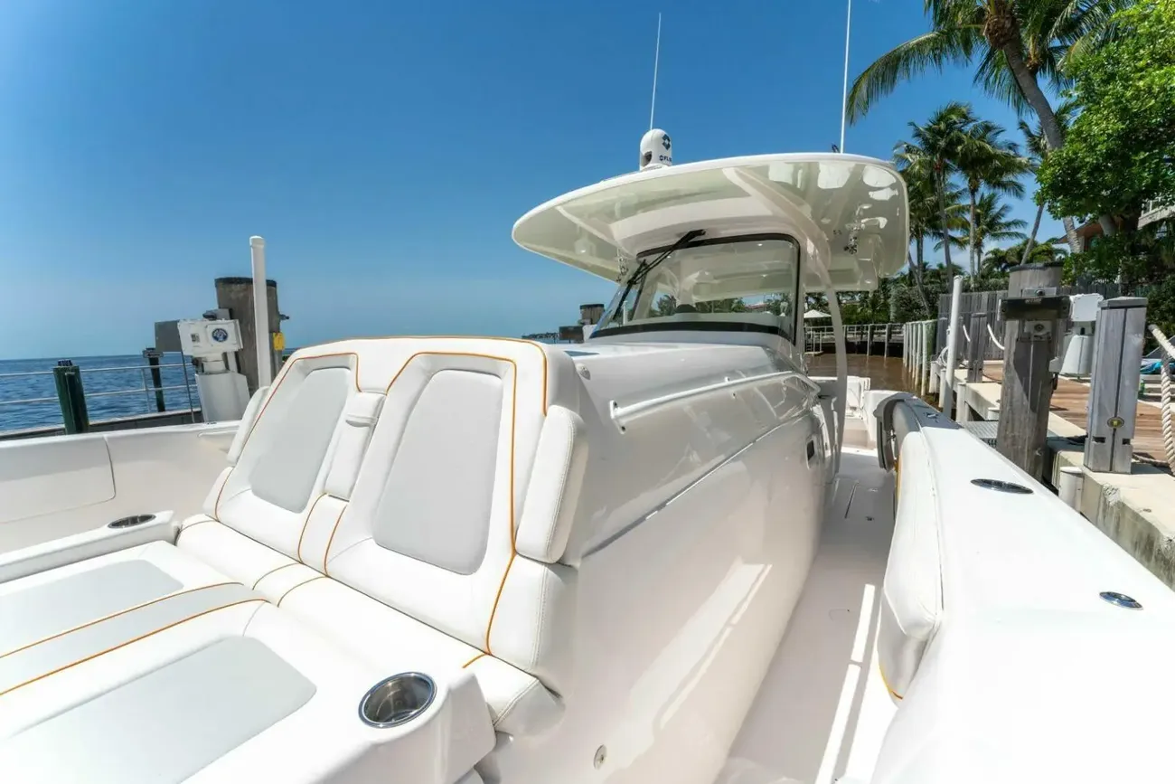 Thumbnail von Intrepid 407 Panacea