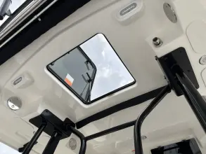 Thumbnail von Boston Whaler 360 Outrage