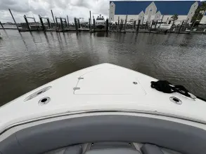 Thumbnail von Boston Whaler 360 Outrage