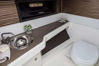 Thumbnail von Sea Ray SLX 310