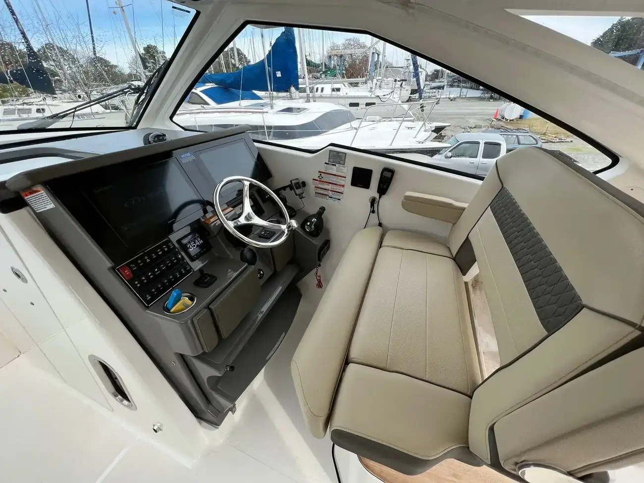 Thumbnail von Pursuit DC 365 Aquathena